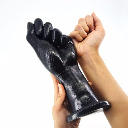 Кулак для фистинга